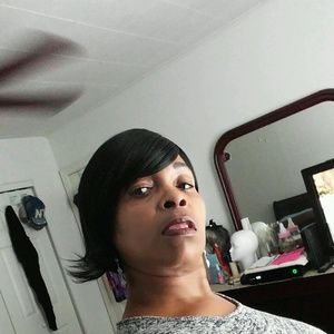 Meet your Posher, Tina